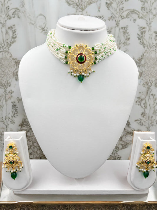 WHITE & GREEN MOTI - CLASSIC FLORAL CARVED KUNDAN CHOKER